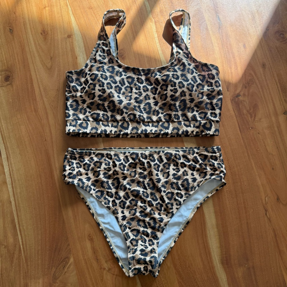 Leopard Print Bikini Set - Picture 3 of 3